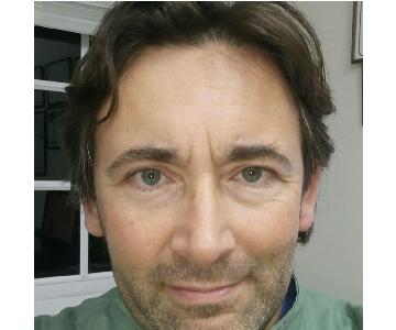 Odontologo Gustavo Gabrovich
